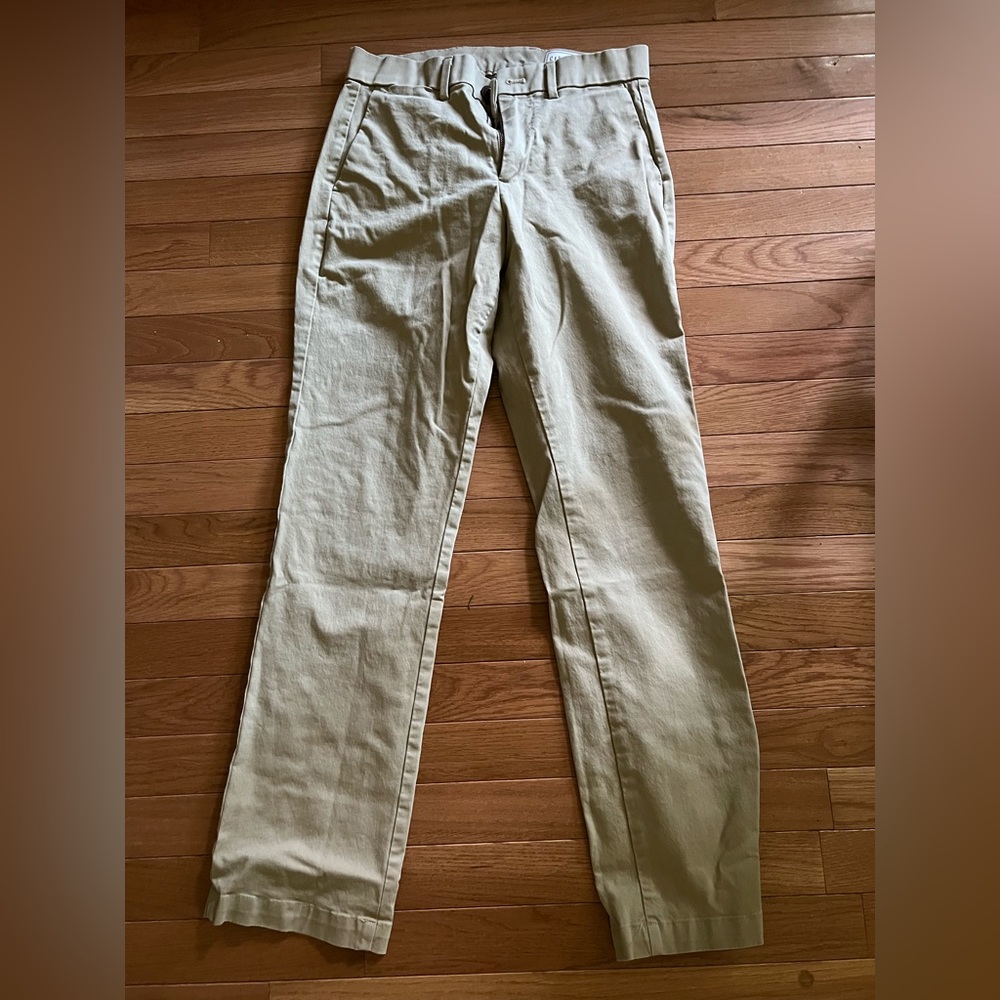 Men’s GAP Kahki Pants 28 x 30